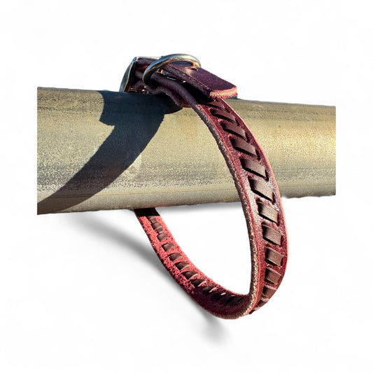 Burgundy Laced Collar